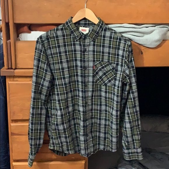 Levi's Other - Levi’s green and black flannel